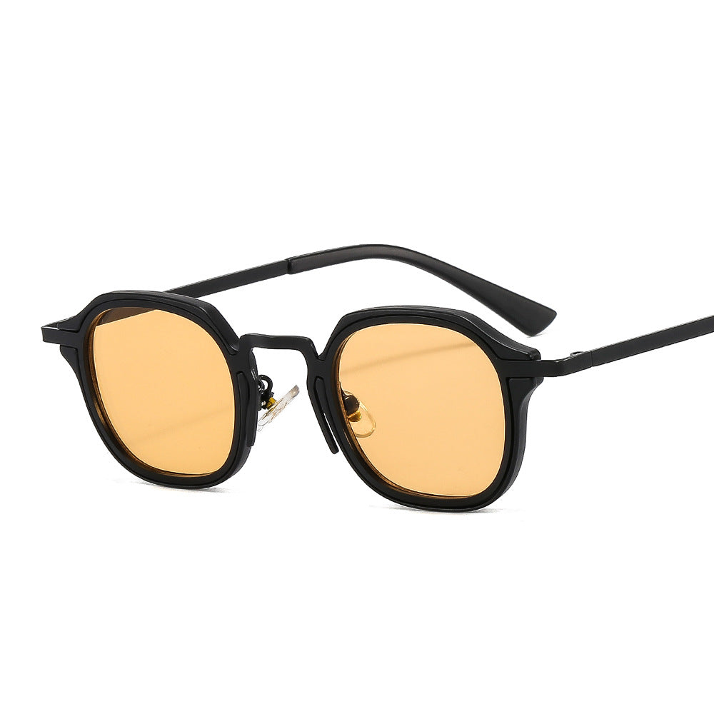 Black / Amber | packshot