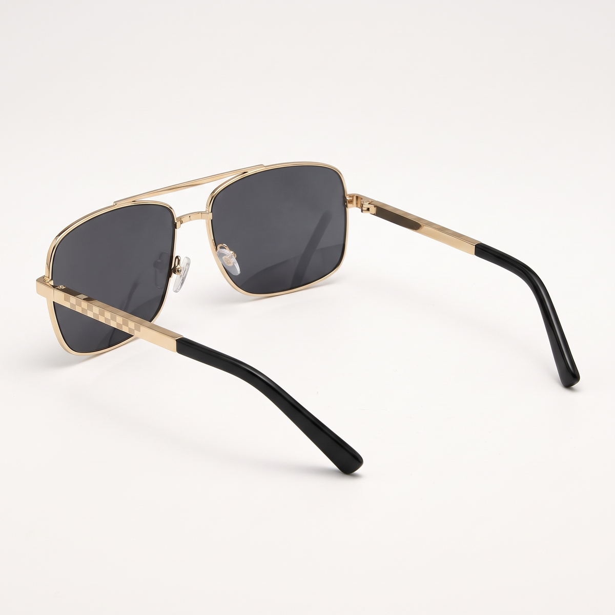 Gold / Grey | three-quarter view