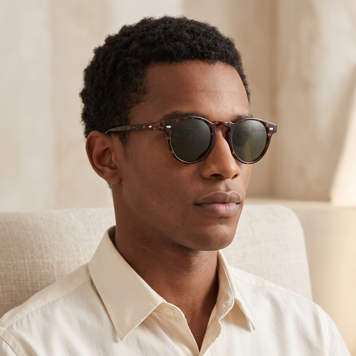 Milk / Dark Green | worn, men's styling