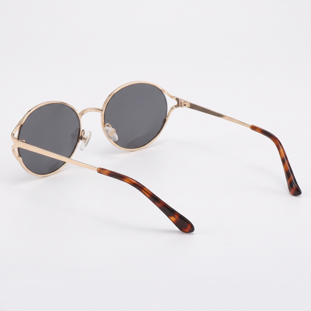 Gold / Grey | three-quarter view