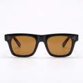Black / Tea | front view
